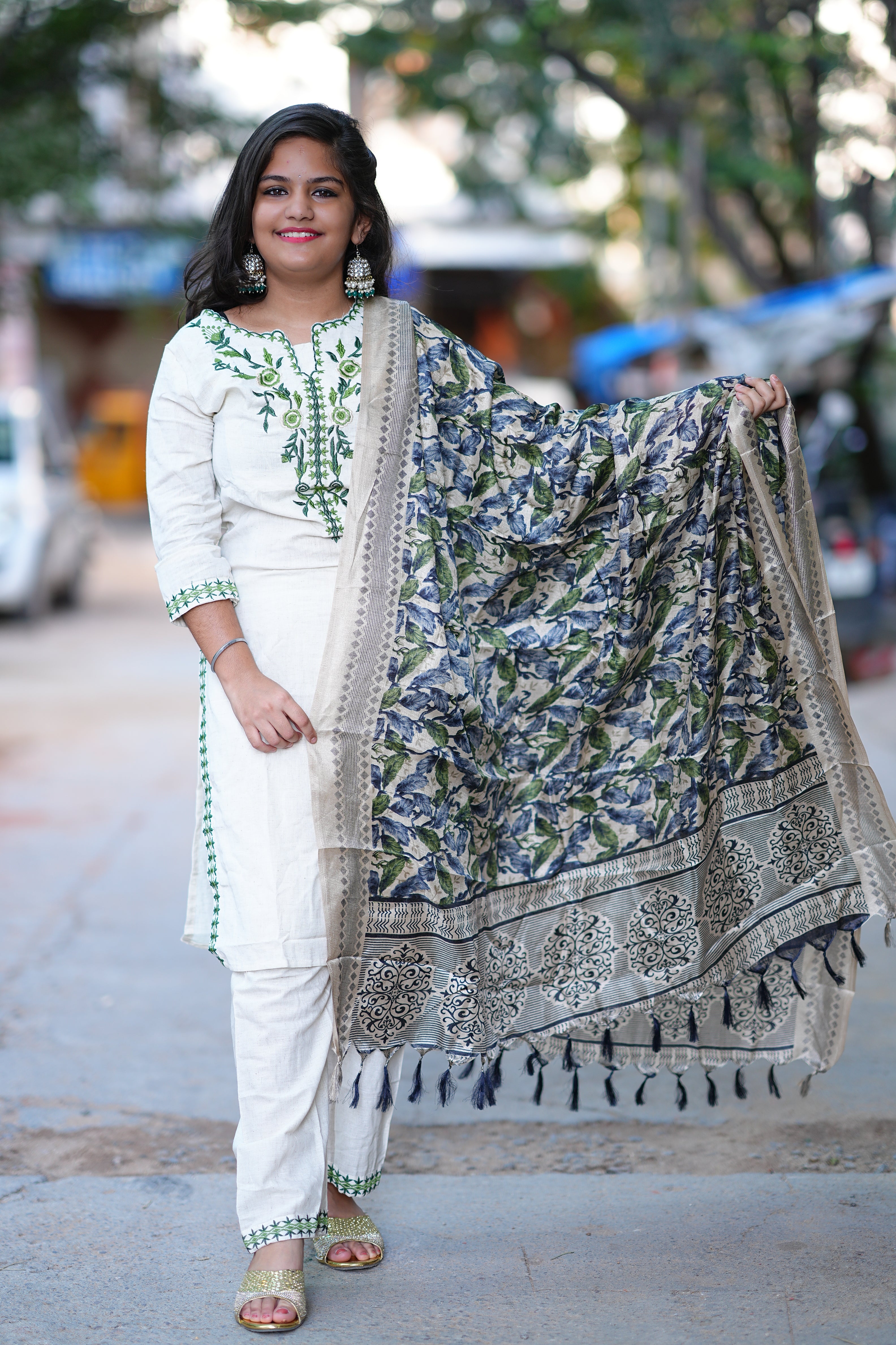 Khadi Cotton 3 Piece Set With Contrast Duppata